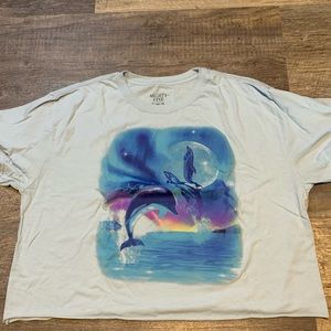 Dolphin crop tee
